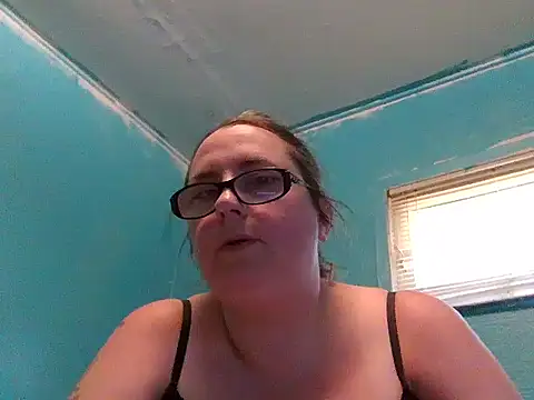 Snapshot of newfieocean chatting on 17, 7, 2026 newfieocean online show from 17, 7, 2026