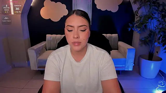 Snapshot of MartinnaBonnet chatting on 14, 3, 2025 MartinnaBonnet online show from 14, 3, 2025