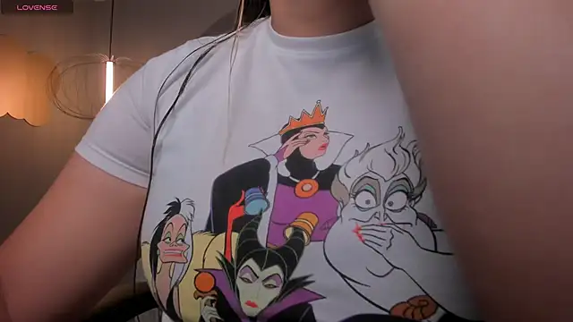 Snapshot of MartinnaBonnet chatting on 15, 3, 2025 MartinnaBonnet online show from 15, 3, 2025