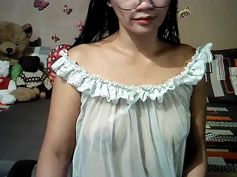 Snapshot of Mia_Rein chatting on 11, 7, 2026 Mia Rein online show from 11, 7, 2026