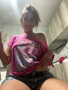 Snapshot of RAIRAsexy chatting on 9, 2, 2025 RAIRAsexy online show from 9, 2, 2025