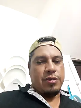 Snapshot of Vulckano43 chatting on 20, 2, 2025 Vulckano43 online show from 20, 2, 2025