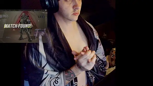 risque crochet online show from 1, 12, 2025