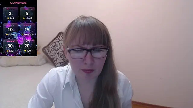 MargotLot online show from 3, 2, 2025