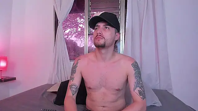 Snapshot of Pleasure_Vibes23 chatting on 27, 2, 2025 Pleasure Vibes23 online show from 27, 2, 2025