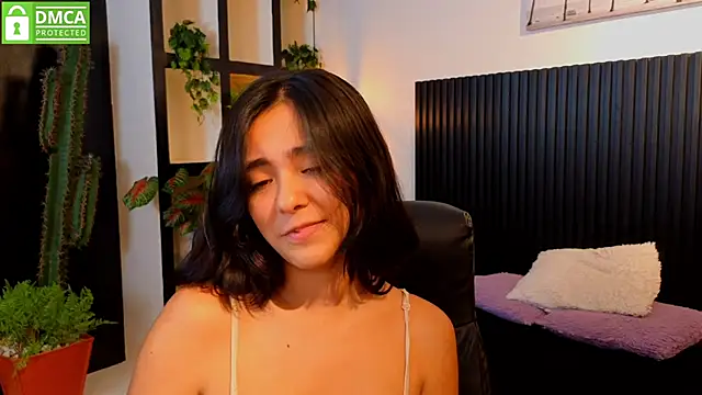 Ivy Gail online show from 2, 10, 2025