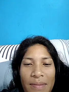 Snapshot of prettyyoung_mom23 chatting on 9, 9, 2025 prettyyoung mom23 online show from 9, 9, 2025