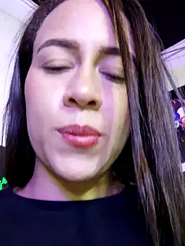 Nanybaker95 online show from 7, 3, 2025