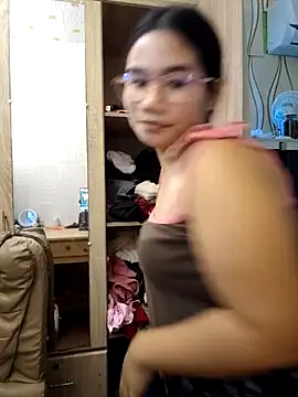 Kissy07 online show from 27, 11, 2025