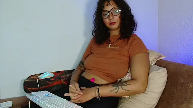 myamillor online show from 24, 4, 2026