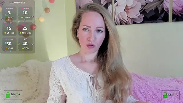 Snapshot of Queenymel chatting on 12, 12, 2024 Queenymel online show from 12, 12, 2024