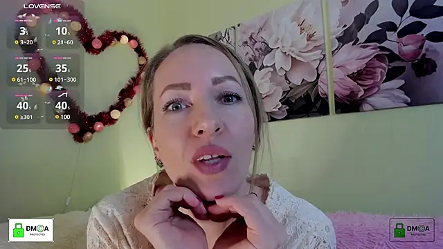 Snapshot of Queenymel chatting on 26, 1, 2025 Queenymel online show from 26, 1, 2025