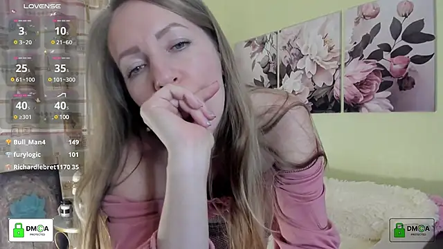 Snapshot of Queenymel chatting on 16, 2, 2025 Queenymel online show from 16, 2, 2025