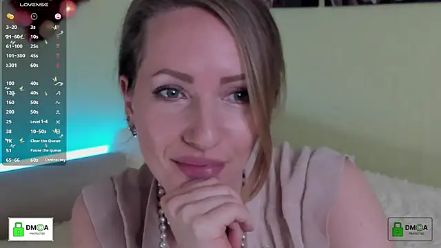 Snapshot of Queenymel chatting on 20, 3, 2025 Queenymel online show from 20, 3, 2025