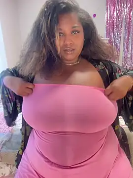 BigFineSelena online show from 31, 3, 2026