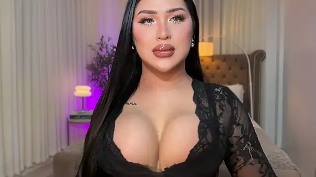 Your Majesty Tyra online show from 24, 9, 2025