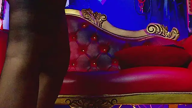 PerlaDivaio online show from 4, 3, 2025