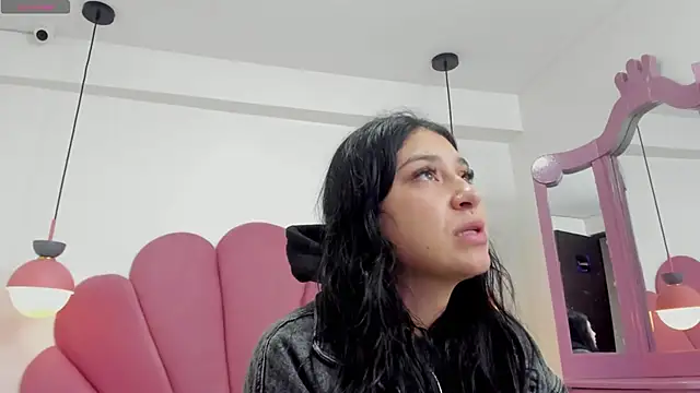 dayra angels online show from 11, 3, 2025