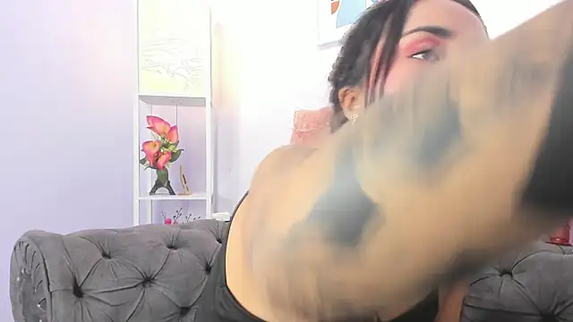 Snapshot of miss_soffi_ chatting on 5, 12, 2024 miss soffi online show from 5, 12, 2024