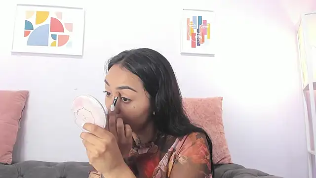 Snapshot of miss_soffi_ chatting on 14, 1, 2025 miss soffi online show from 14, 1, 2025