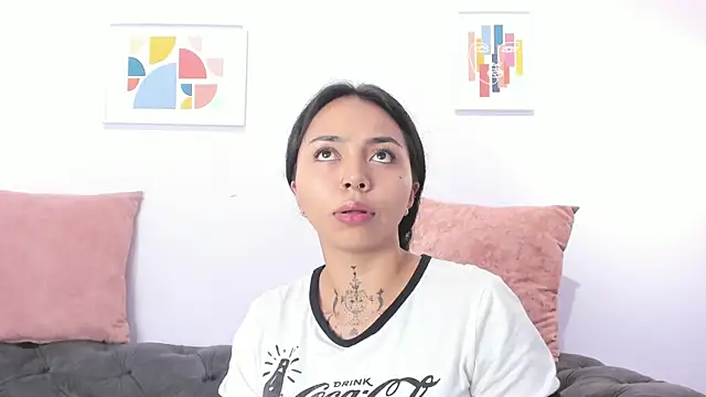 Snapshot of miss_soffi_ chatting on 17, 1, 2025 miss soffi online show from 17, 1, 2025