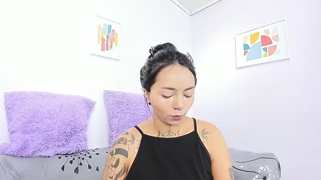 Snapshot of miss_soffi_ chatting on 14, 10, 2025 miss soffi online show from 14, 10, 2025