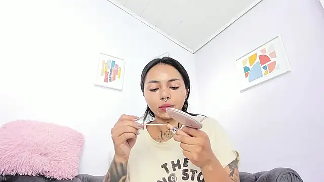 Snapshot of miss_soffi_ chatting on 6, 11, 2025 miss soffi online show from 6, 11, 2025