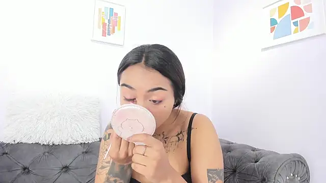 Snapshot of miss_soffi_ chatting on 10, 11, 2025 miss soffi online show from 10, 11, 2025