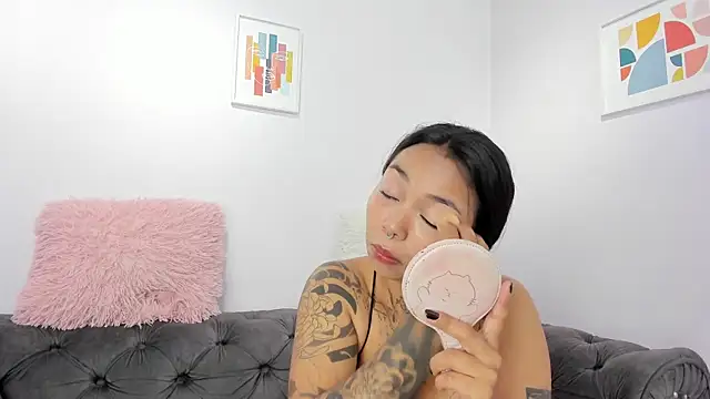 Snapshot of miss_soffi_ chatting on 24, 11, 2025 miss soffi online show from 24, 11, 2025