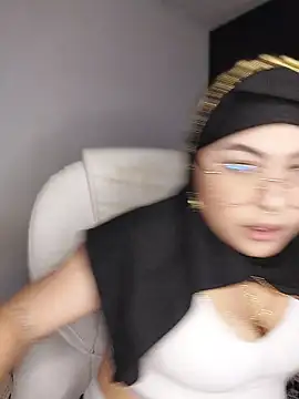 Hana    online show from 23, 3, 2026