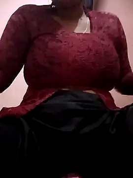 Snapshot of silkyrani123 chatting on 9, 4, 2026 silkyrani123 online show from 9, 4, 2026
