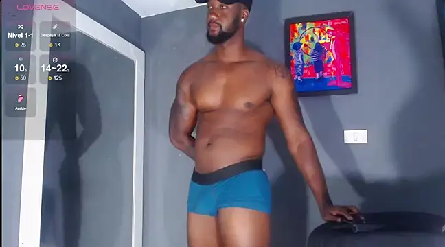 Snapshot of blackdrey18 chatting on 20, 12, 2024 blackdrey18 online show from 20, 12, 2024