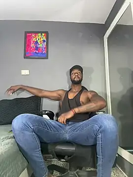 Snapshot of blackdrey18 chatting on 7, 1, 2025 blackdrey18 online show from 7, 1, 2025