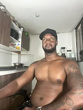 Snapshot of blackdrey18 chatting on 5, 2, 2025 blackdrey18 online show from 5, 2, 2025