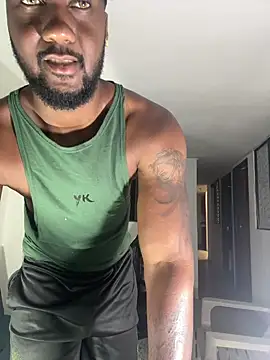 Snapshot of blackdrey18 chatting on 6, 2, 2025 blackdrey18 online show from 6, 2, 2025