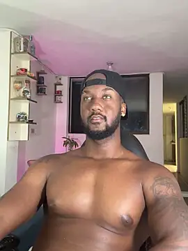 Snapshot of blackdrey18 chatting on 6, 2, 2025 blackdrey18 online show from 6, 2, 2025