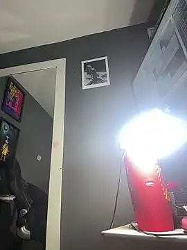 Snapshot of blackdrey18 chatting on 28, 2, 2025 blackdrey18 online show from 28, 2, 2025