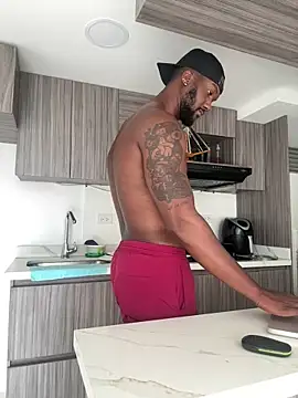 Snapshot of blackdrey18 chatting on 18, 3, 2025 blackdrey18 online show from 18, 3, 2025