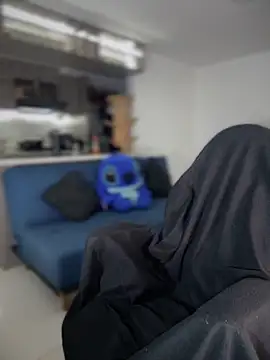 Snapshot of blackdrey18 chatting on 11, 10, 2025 blackdrey18 online show from 11, 10, 2025