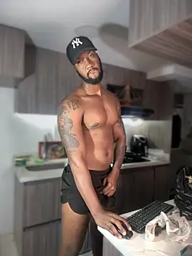 Snapshot of blackdrey18 chatting on 17, 10, 2025 blackdrey18 online show from 17, 10, 2025