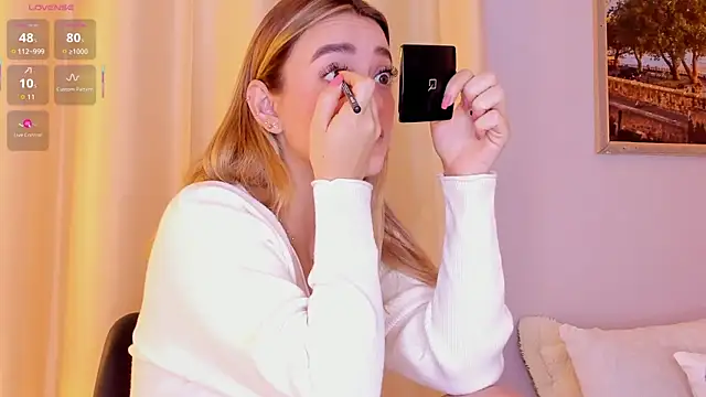 Assh lee  online show from 15, 12, 2025