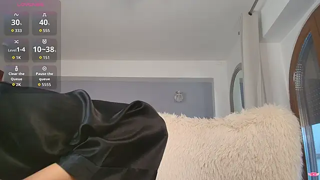 Snapshot of Anna_Lewis chatting on 16, 12, 2025 Anna Lewis online show from 16, 12, 2025