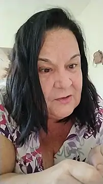 Yaya Mineira online show from 18, 6, 2026