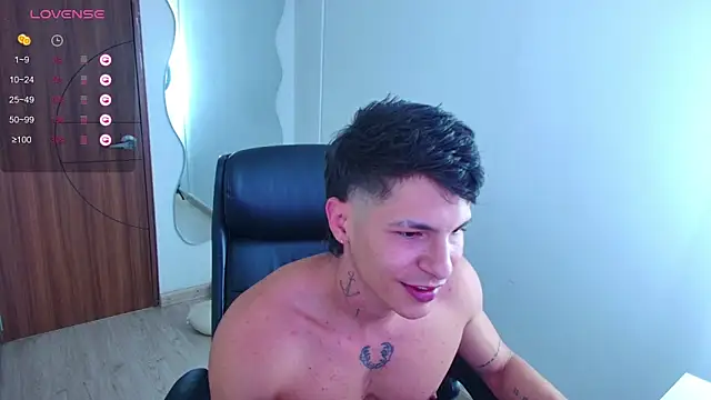 Snapshot of harrisoncuper chatting on 8, 3, 2026 harrisoncuper online show from 8, 3, 2026