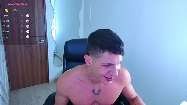 Snapshot of harrisoncuper chatting on 26, 3, 2026 harrisoncuper online show from 26, 3, 2026