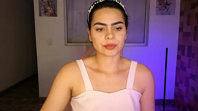 sexyladyy  online show from 17, 2, 2025