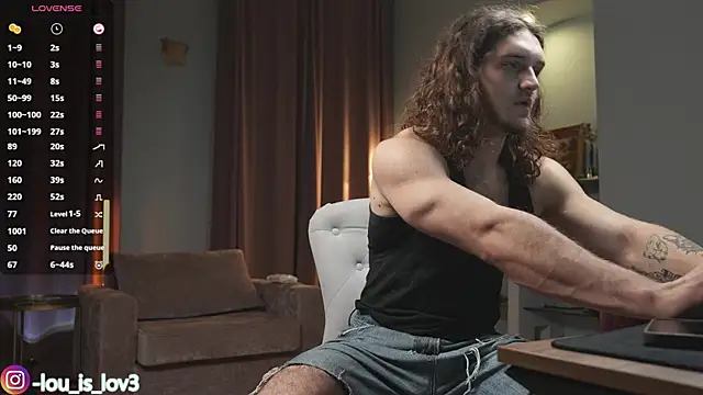 Louis Karlos online show from 7, 10, 2025