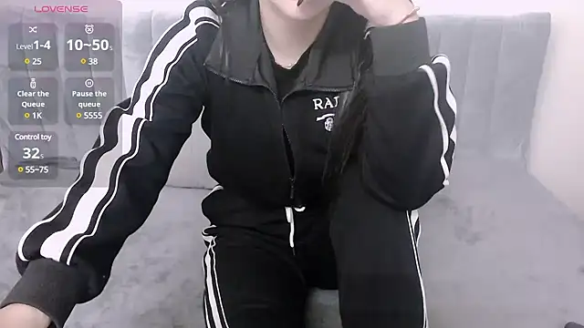 Snapshot of kichigirl chatting on 5, 3, 2025 kichigirl online show from 5, 3, 2025