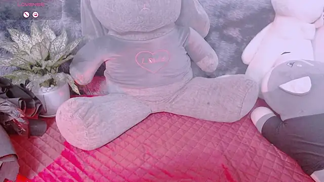 Snapshot of kichigirl chatting on 22, 10, 2025 kichigirl online show from 22, 10, 2025