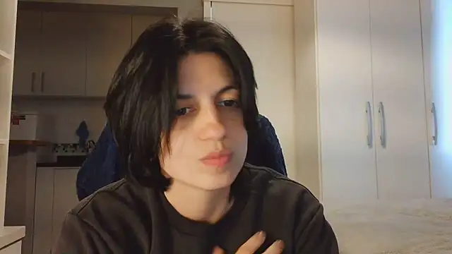 Snapshot of kyslrana chatting on 17, 6, 2026 kyslrana online show from 17, 6, 2026